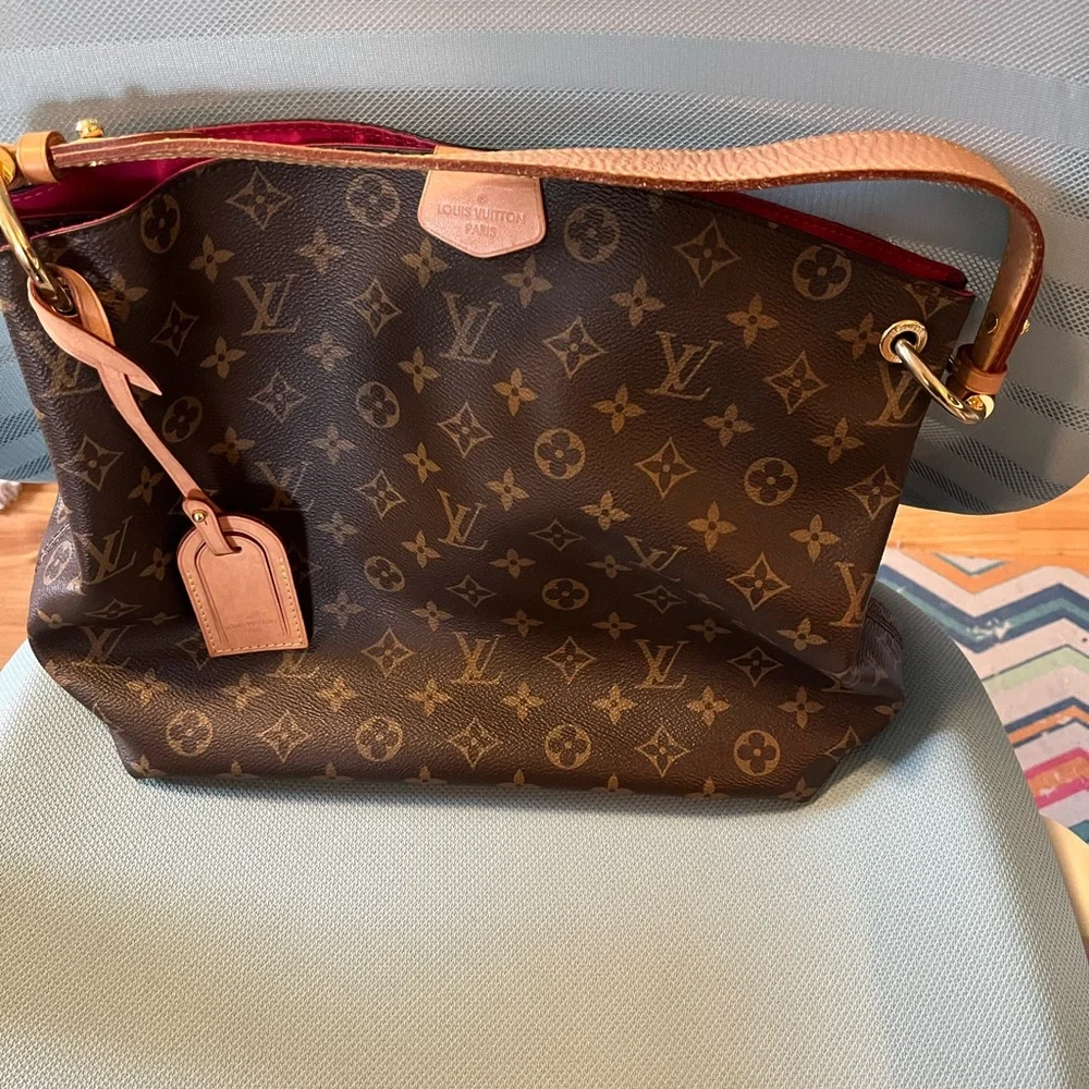 Louis Vuitton Monogram Graceful PM Shoulder Bag with piovine pink twill lining - Picture 1 of 5